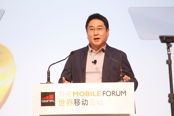 Sirgoo Lee, Co-CEO, Kakao Corp