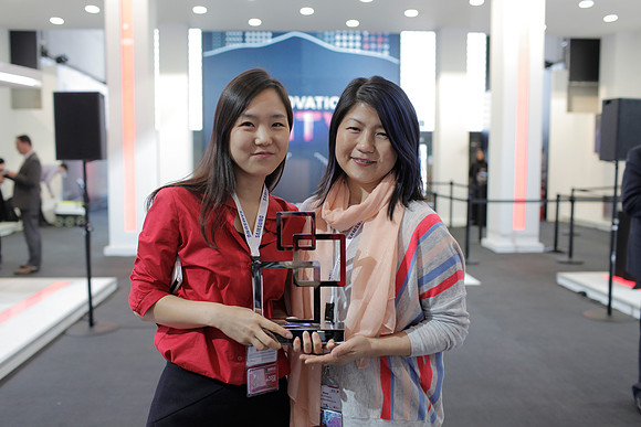 Category 5: Best Mobile Handsets & Devices