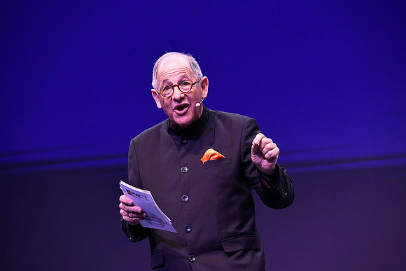 Ralph Simon, Founder & Chief Executive, Mobilium Global