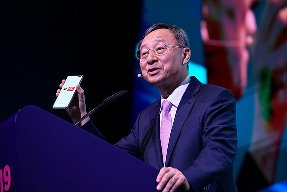 Dr. Chang-Gyu Hwang, Chairman & CEO, KT Corporatio