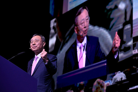 Dr. Chang-Gyu Hwang, Chairman & CEO, KT Corporation